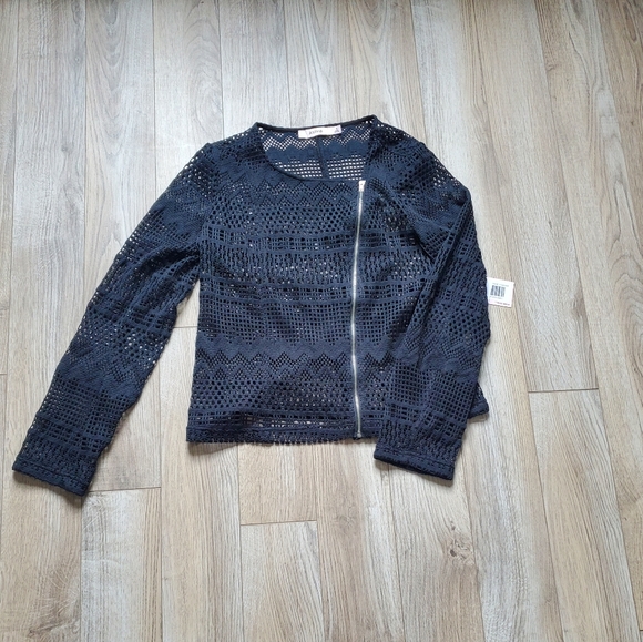 Justfab Lace Moto Jacket - Picture 7 of 14